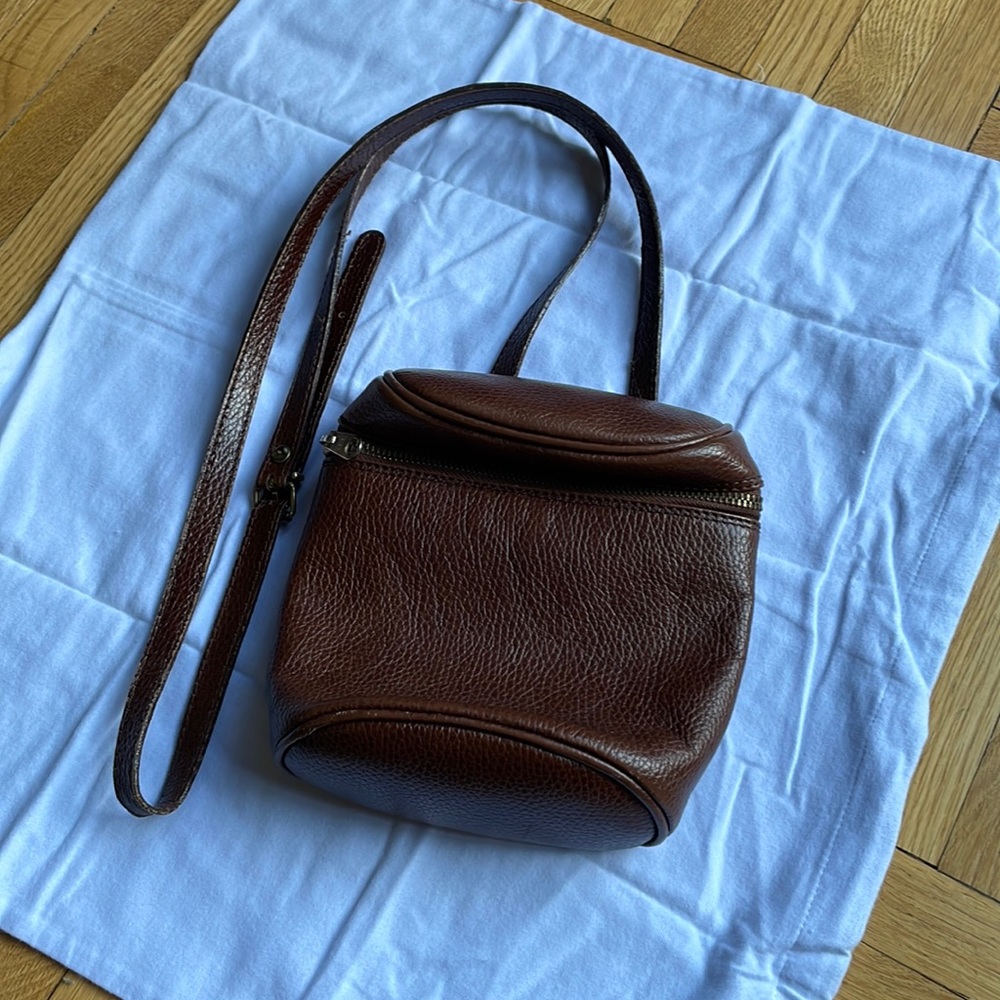 Binocular style leather bag